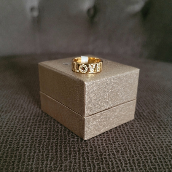 Simply Silver Gold💛 "LOVE"♥️ Flat Band Ring💍 - NIB - Picture 15 of 16